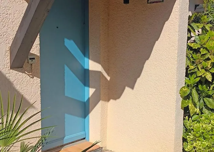 Charming Loft With Sea View *