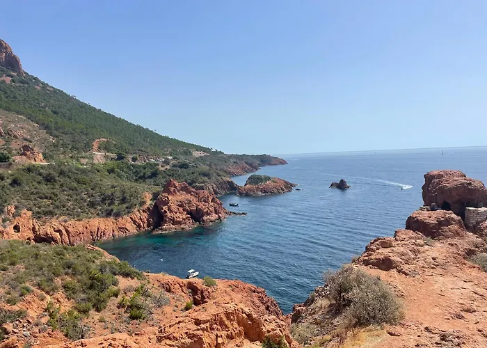 Charming Loft With Sea View