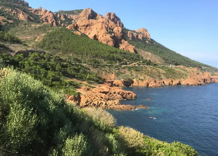 Charming Loft With Sea View Saint-Raphaël